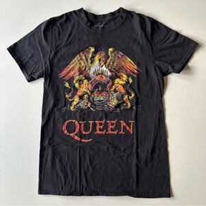 Queen Band T-shirt Rock Graphic Tshirt Medium 70s Retro